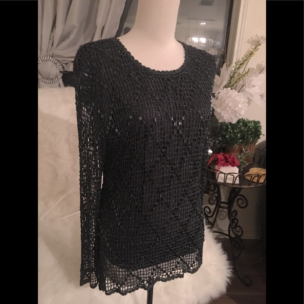 Lillie Rubin Top Elegant Yet Fun Top